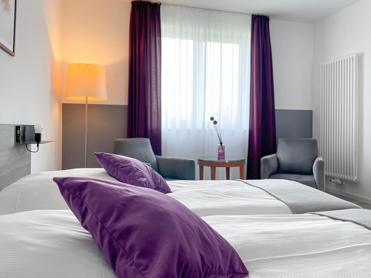 Prima Inn Hotel & Hof Neuruppin - Digitales & Rezeptionsloses Motel Exterior foto